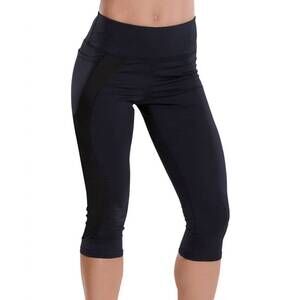 NEW TLF APPAREL moonlit capri leggings in black